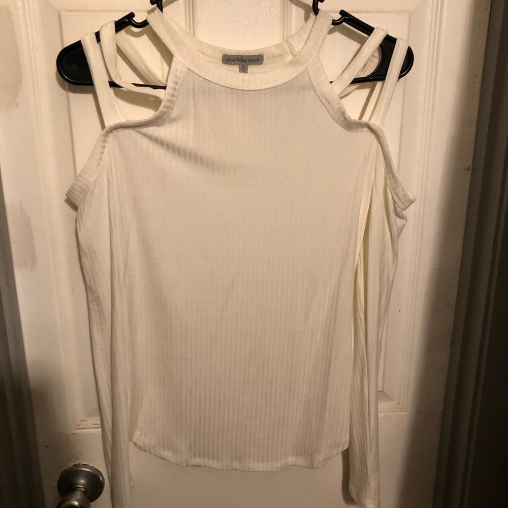 White long sleeve blouse